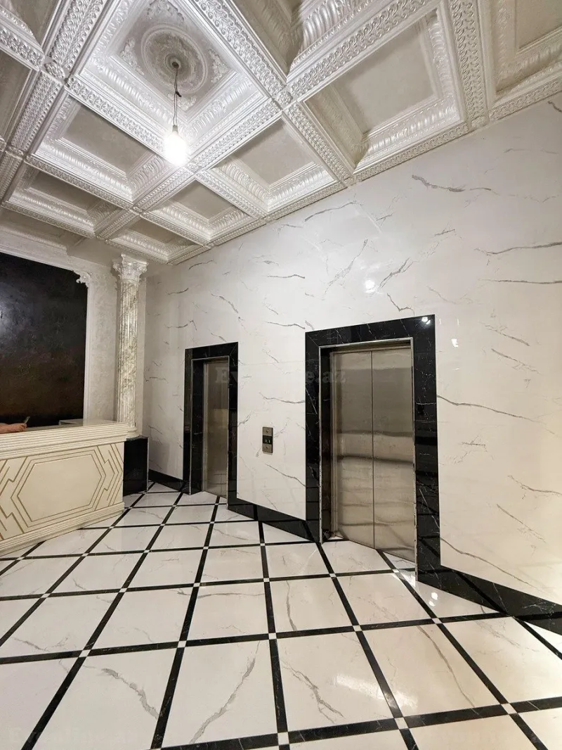 Satılır 4 otaqlı Mənzil Yeni tikili 162 m² Azadlıq prospekti m. - şəkil 4