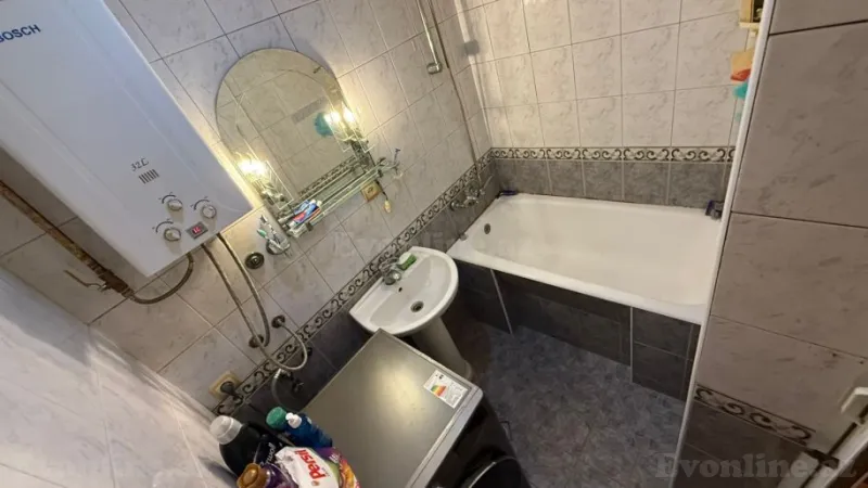 Satılır 3 otaqlı Mənzil Köhnə tikili 80 m² Həzi Aslanov - şəkil 11