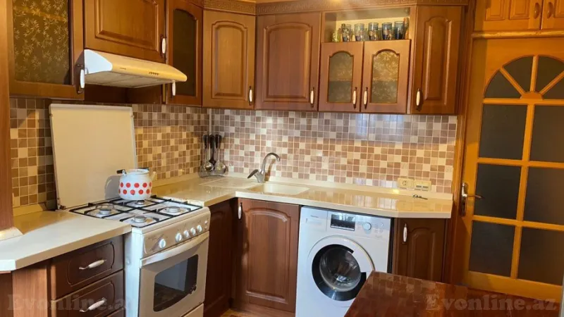 Kirayə verilir 2 otaqlı Mənzil Köhnə tikili 60 m² İnşaatçılar m. - şəkil 5