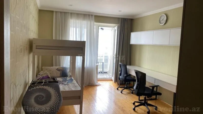 Satılır 3 otaqlı Mənzil Köhnə tikili 95 m² Səbail r. - şəkil 10