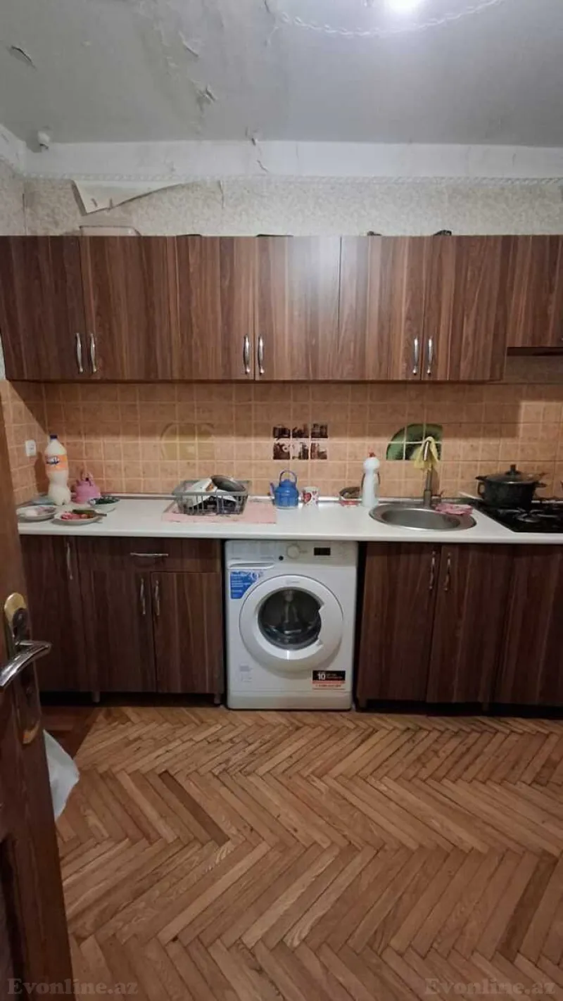 Satılır 2 otaqlı Mənzil Köhnə tikili 68 m² Gənclik m. - şəkil 2