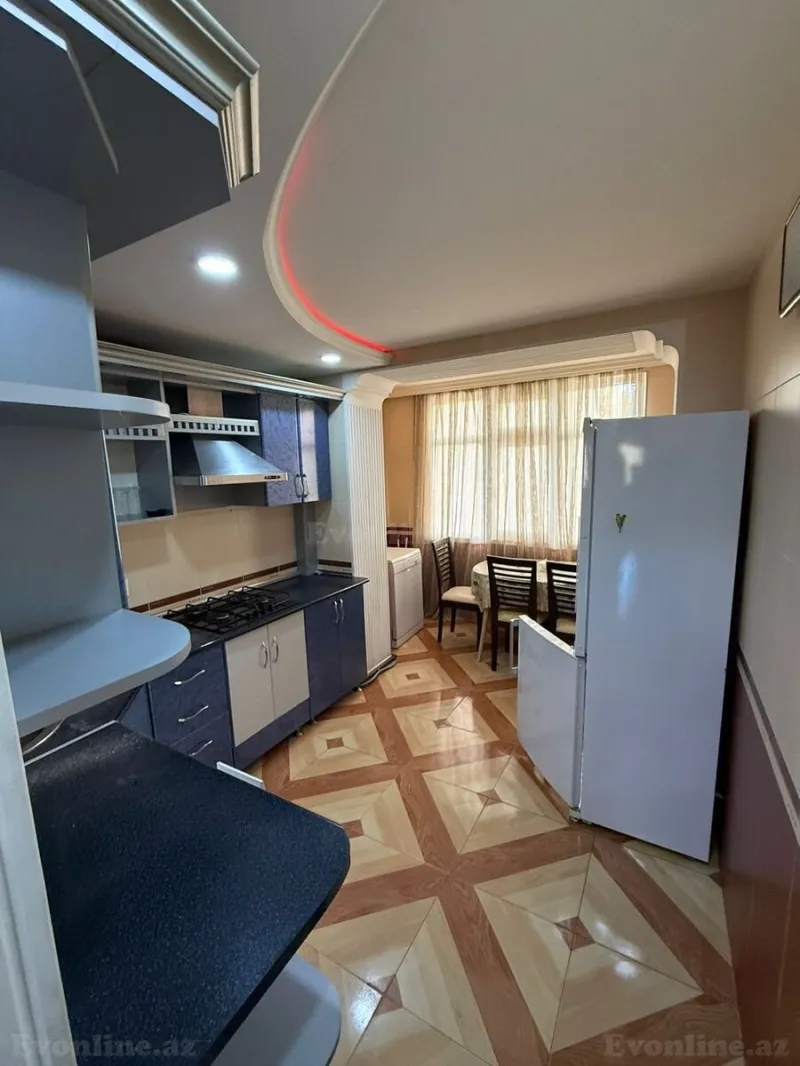 Kirayə verilir 3 otaqlı Mənzil Köhnə tikili 80 m² Yasamal - şəkil 7