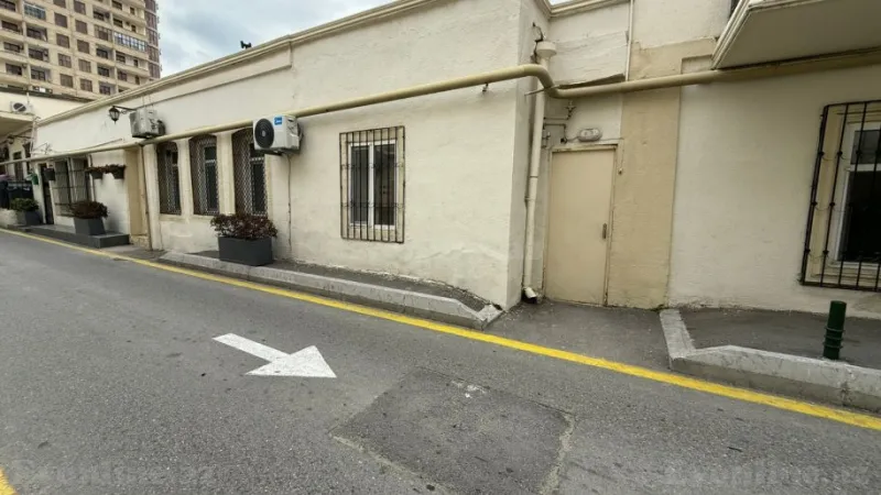 Satılır 1 otaqlı Mənzil Köhnə tikili 21 m² Sahil m. - şəkil 8