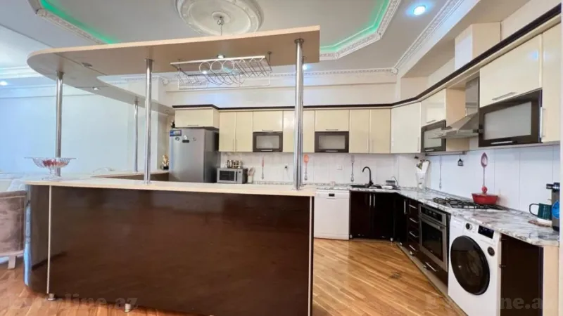 Satılır 3 otaqlı Mənzil Yeni tikili 163 m² Yasamal r. - şəkil 9