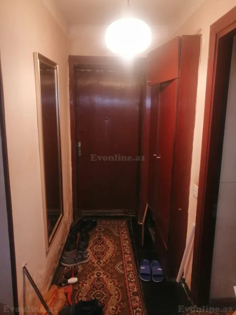 Satılır 3 otaqlı Mənzil Köhnə tikili 74 m² Elmlər Akademiyası m. - şəkil 3