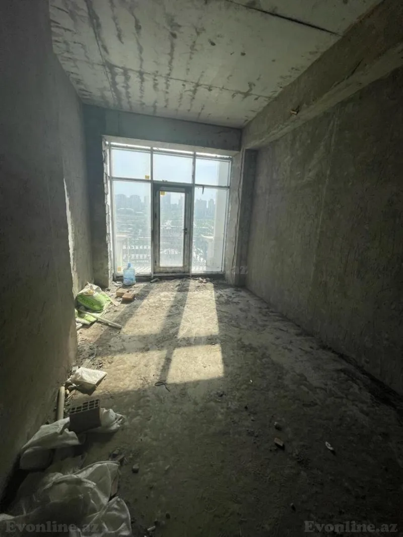 Satılır 4 otaqlı Mənzil Yeni tikili 247 m² Nizami m. - şəkil 5