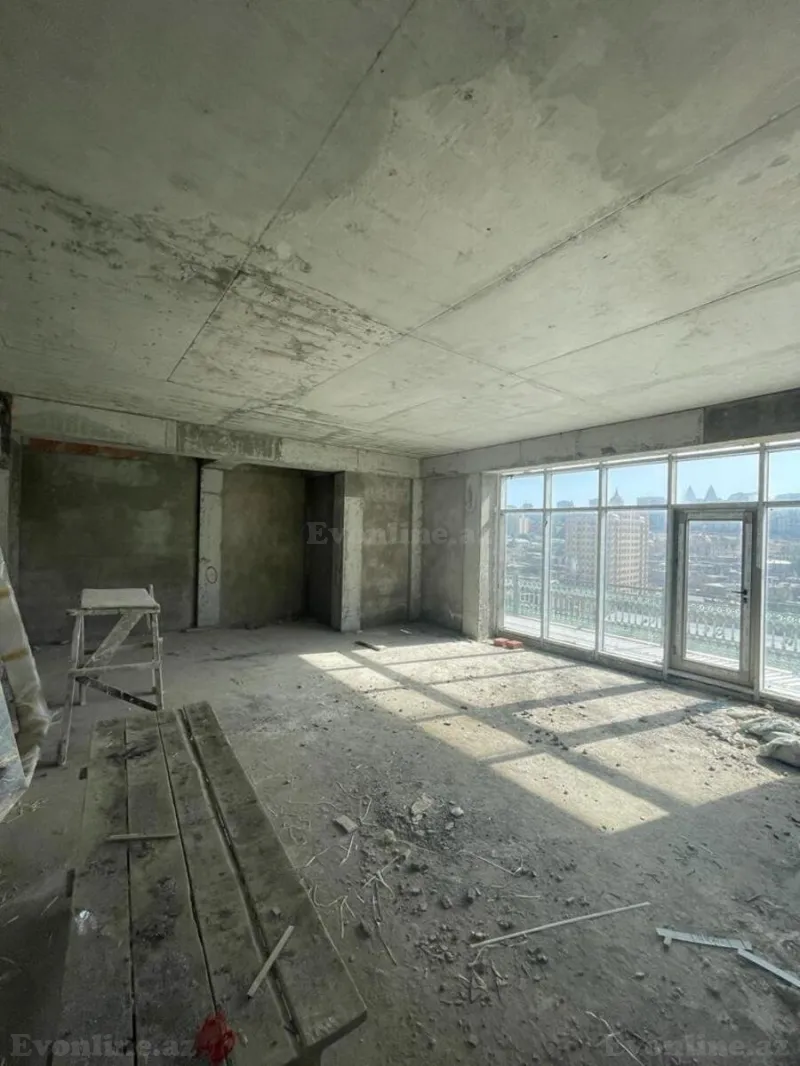 Satılır 4 otaqlı Mənzil Yeni tikili 247 m² Nizami m. - şəkil 7