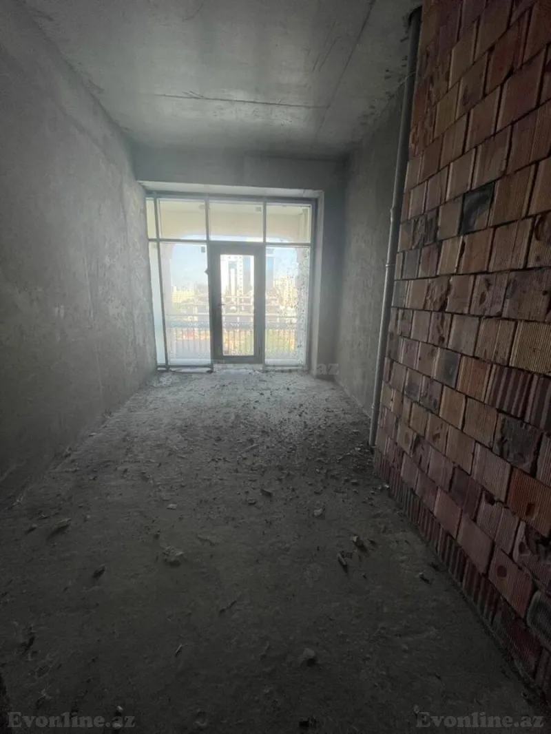 Satılır 4 otaqlı Mənzil Yeni tikili 247 m² Nizami m. - şəkil 9