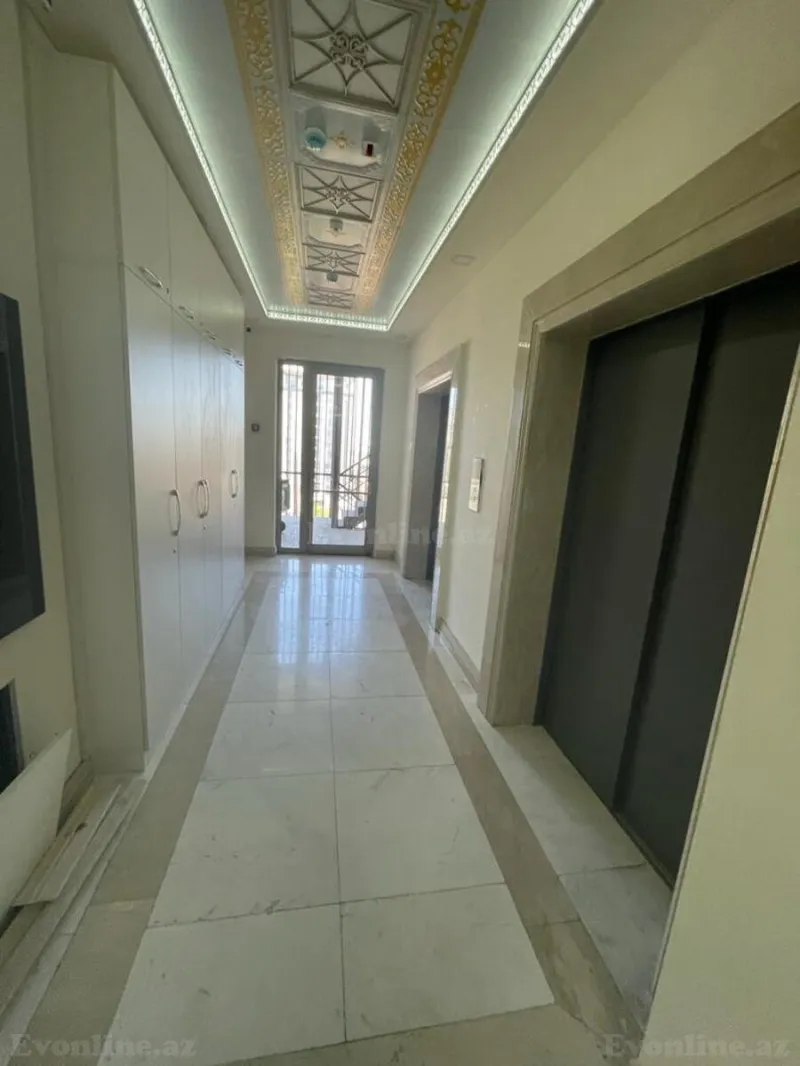 Satılır 4 otaqlı Mənzil Yeni tikili 247 m² Nizami m. - şəkil 13
