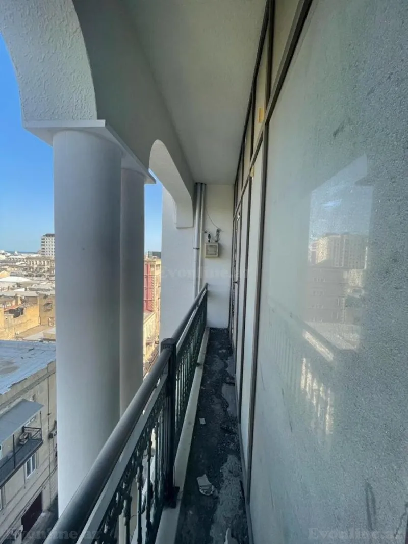 Satılır 4 otaqlı Mənzil Yeni tikili 247 m² Nizami m. - şəkil 17