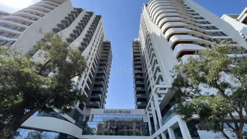 Bakı, Səbail r.da 2 otaqlı mənzil satılır