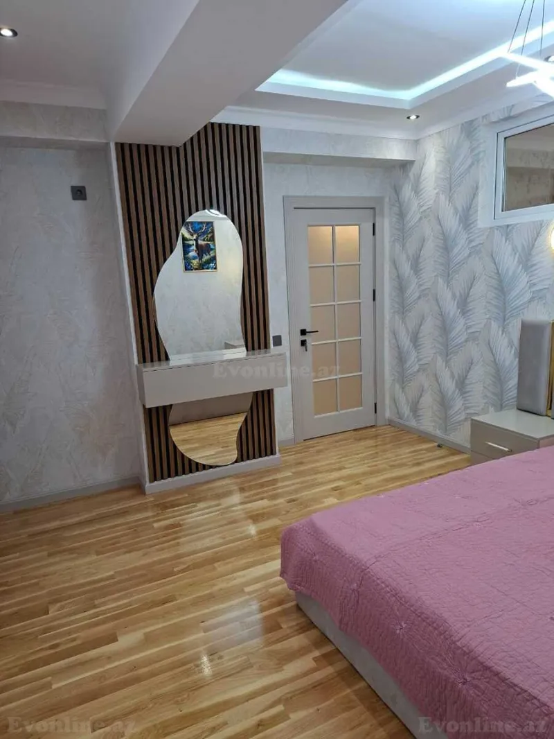 3 otaqlı Mənzil 75 m² Qara Qarayev m. Satılır