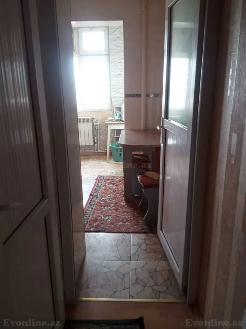 Satılır 3 otaqlı Mənzil Köhnə tikili 90 m² Sabunçu r. - şəkil 7