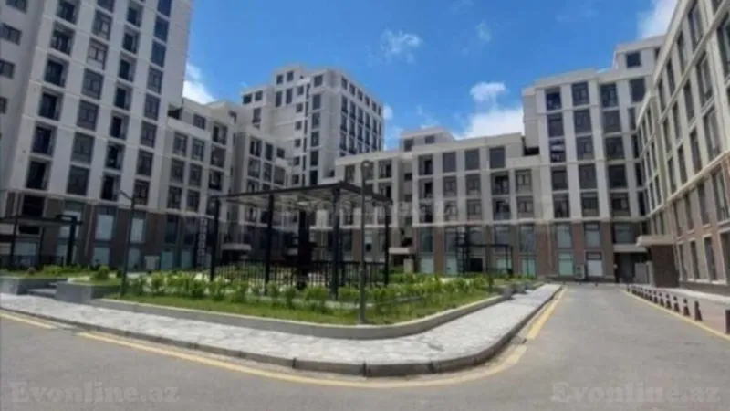 Bakı, Nəsimi r., 8 Noyabr m.da 3 otaqlı mənzil kirayə verilir