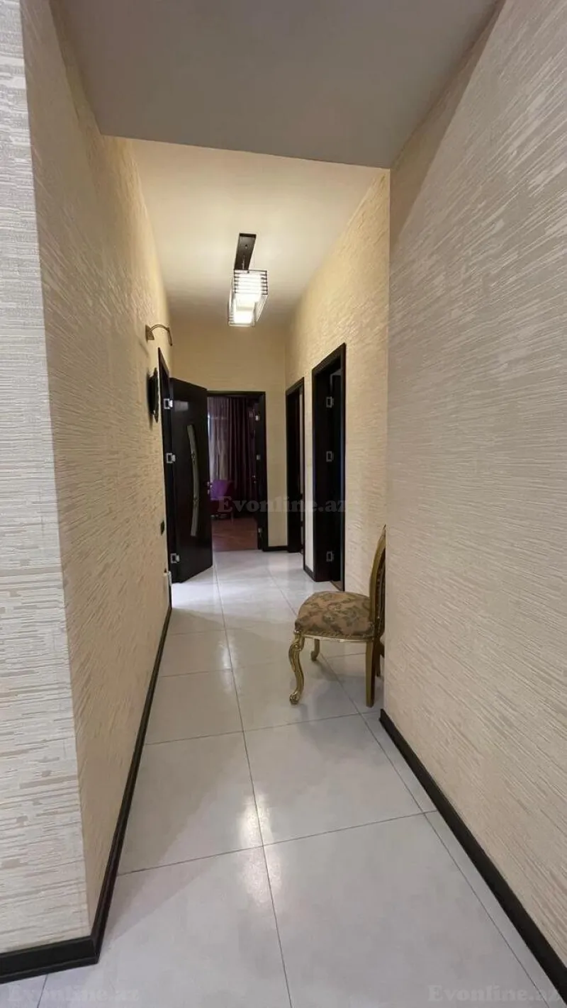 Satılır 4 otaqlı Mənzil Yeni tikili 180 m² 28 May m. - şəkil 6