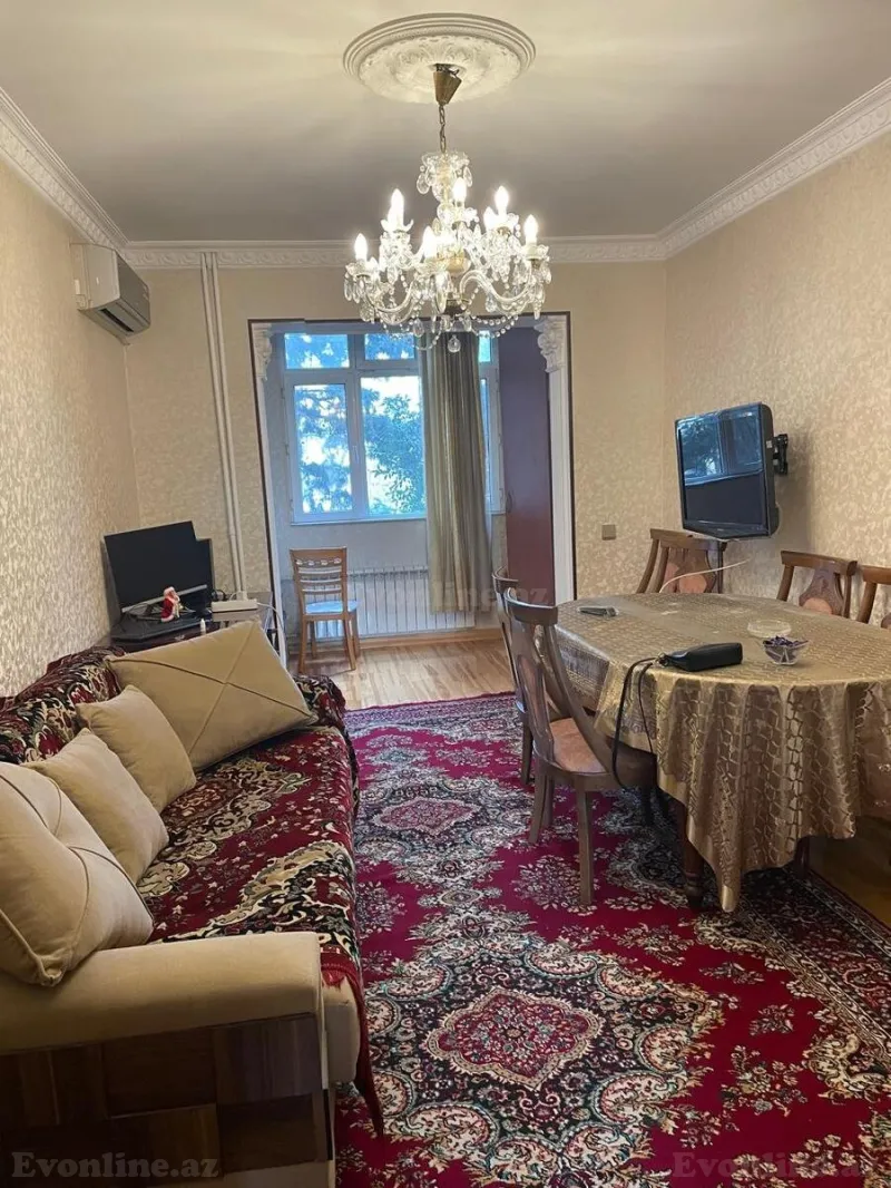 Bakı, Nizami r., Xalqlar Dostluğu m.da 2 otaqlı mənzil kirayə verilir