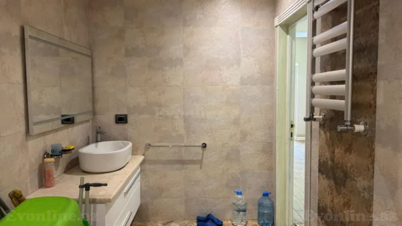 Satılır 4 otaqlı Mənzil Yeni tikili 147 m² Nəriman Nərimanov m. - şəkil 8