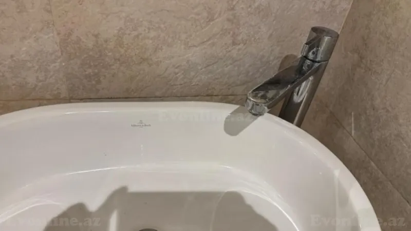 Satılır 4 otaqlı Mənzil Yeni tikili 147 m² Nəriman Nərimanov m. - şəkil 10