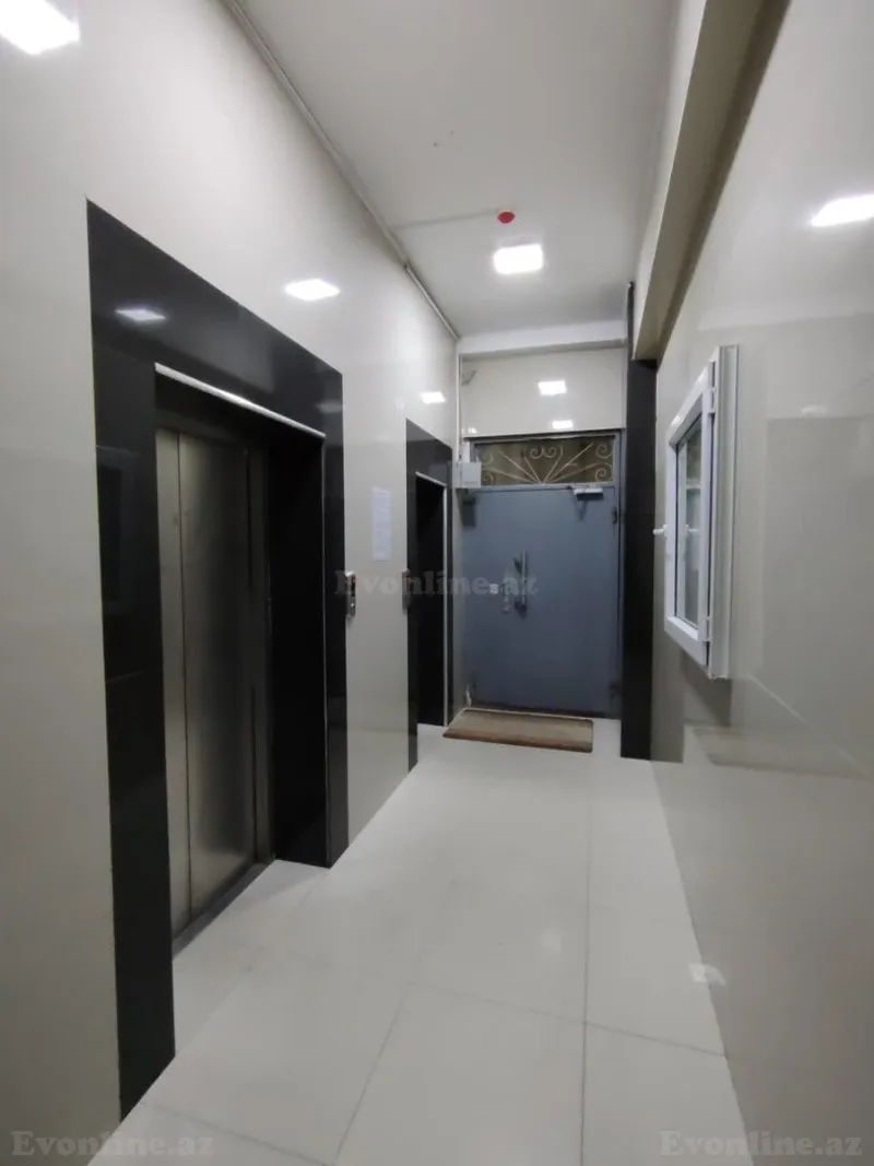 Satılır 3 otaqlı Mənzil Yeni tikili 128 m² 6-cı mikrorayon - şəkil 2