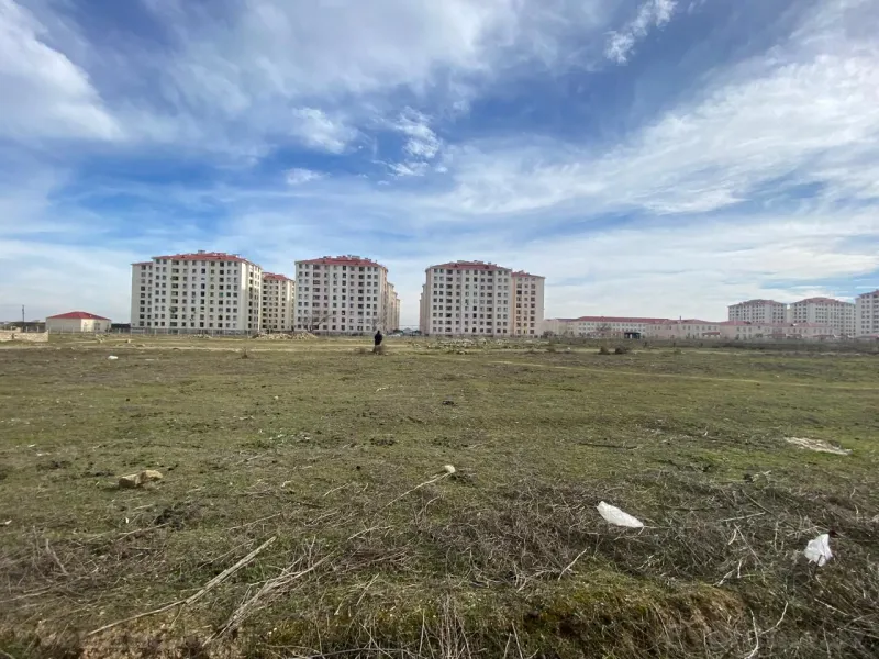 Bakı, Sabunçu r., Ramanada torpaq satılır