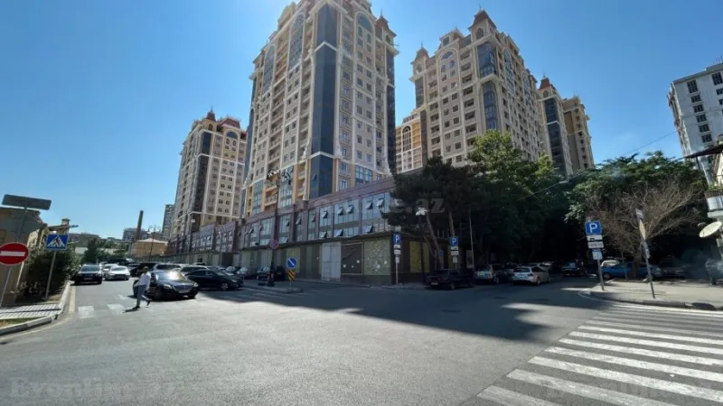 Satılır 3 otaqlı Mənzil Yeni tikili 80 m² Nərimanov r. - şəkil 3