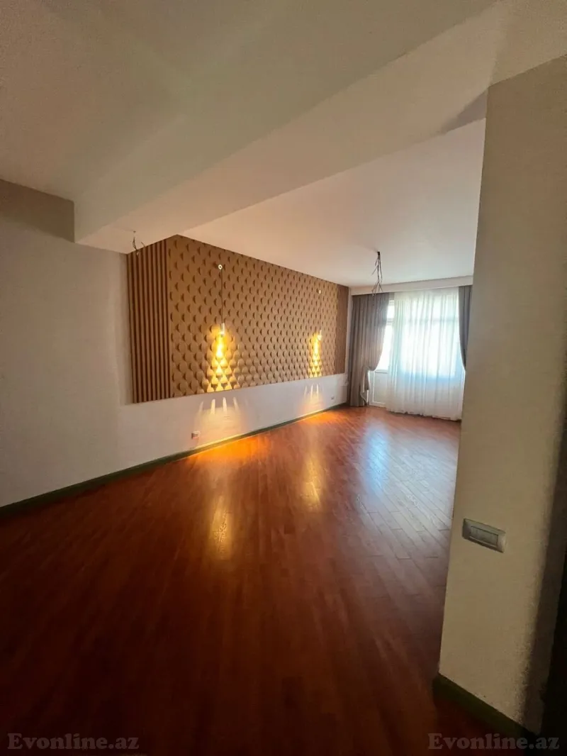 Satılır 3 otaqlı Mənzil Yeni tikili 130 m² 9-cu mikrorayon - şəkil 7