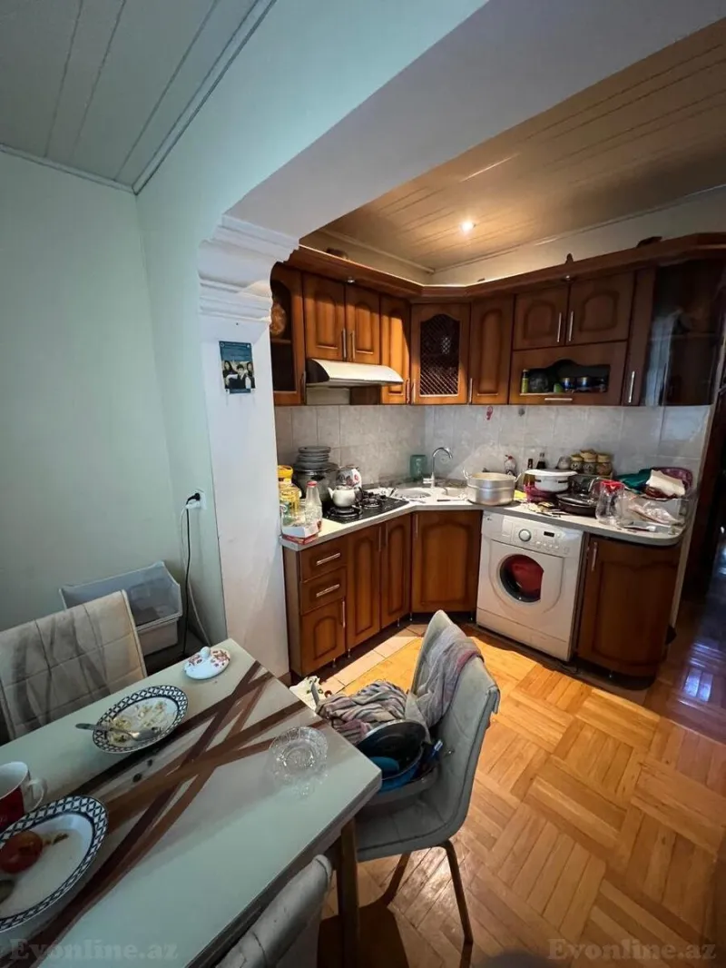 Satılır 3 otaqlı Mənzil Köhnə tikili 85 m² Yeni Yasamal - şəkil 9