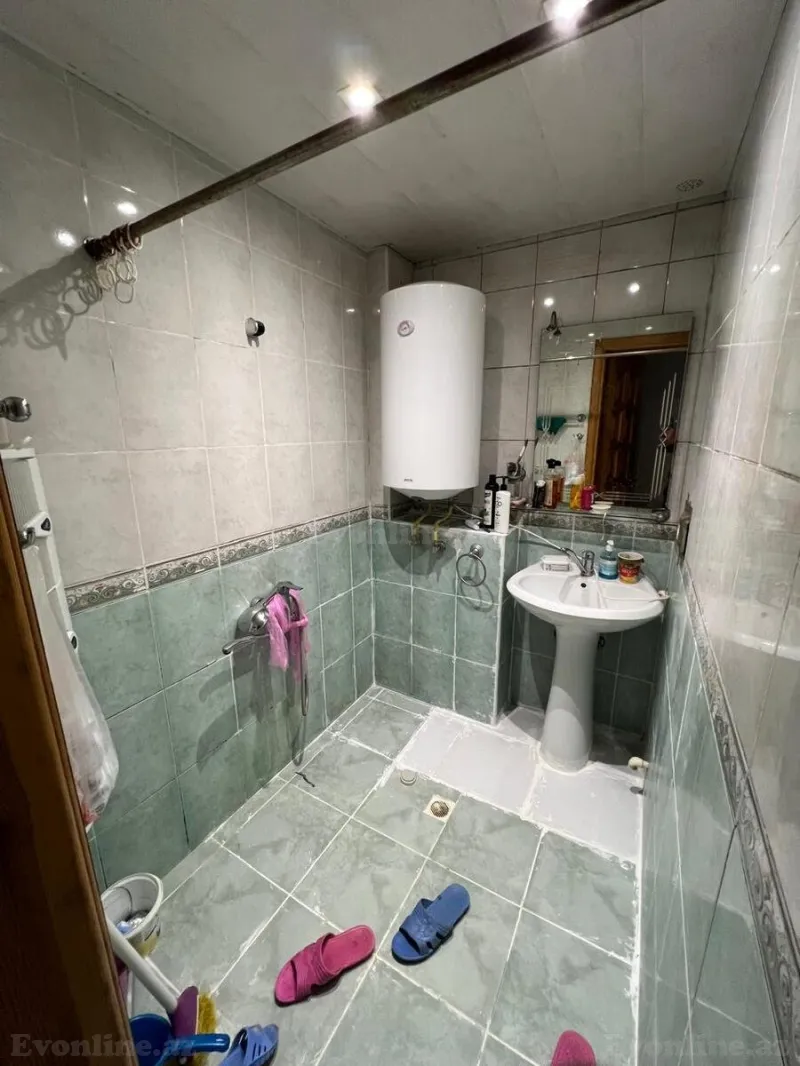 Satılır 3 otaqlı Mənzil Köhnə tikili 85 m² Yeni Yasamal - şəkil 10