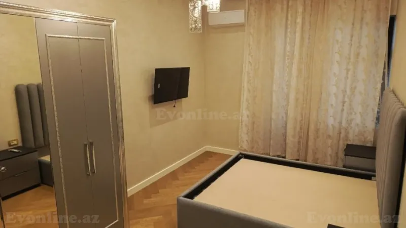 Kirayə verilir 3 otaqlı Mənzil Yeni tikili 170 m² Nərimanov r. - şəkil 27