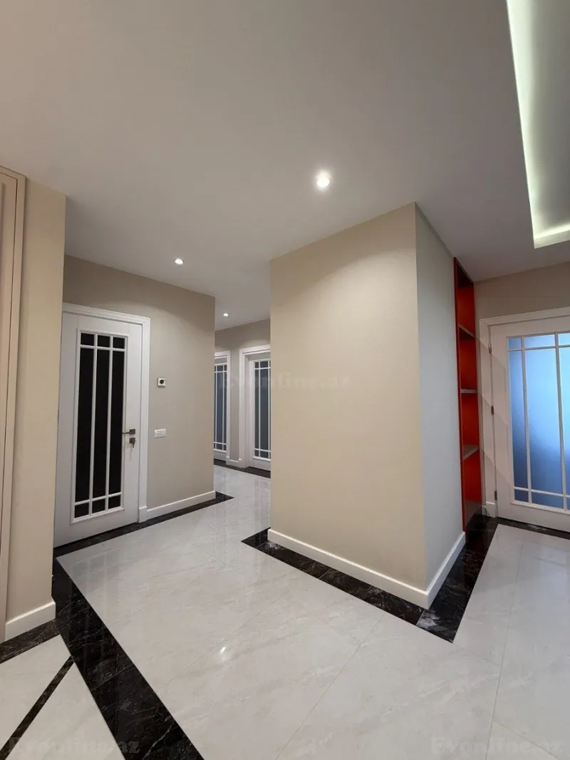 Kirayə verilir 4 otaqlı Mənzil Yeni tikili 250 m² Xətai r. - şəkil 20