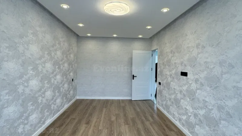 Satılır 3 otaqlı Mənzil Köhnə tikili 65 m² Həzi Aslanov m. - şəkil 5