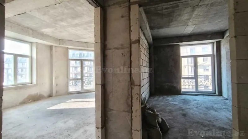 Satılır 3 otaqlı Mənzil Yeni tikili 132 m² Xətai r. - şəkil 4