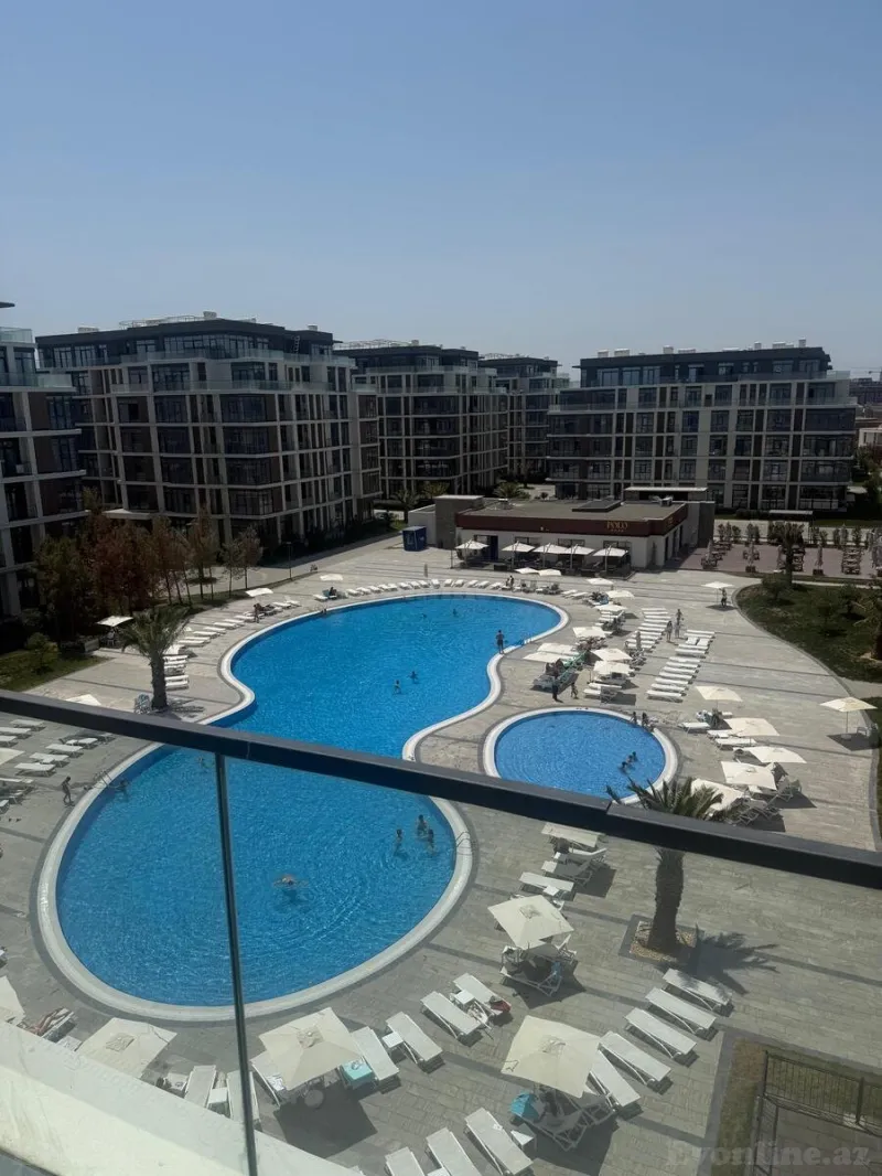 Kirayə verilir 3 otaqlı Mənzil Yeni tikili 140 m² Sabunçu r.