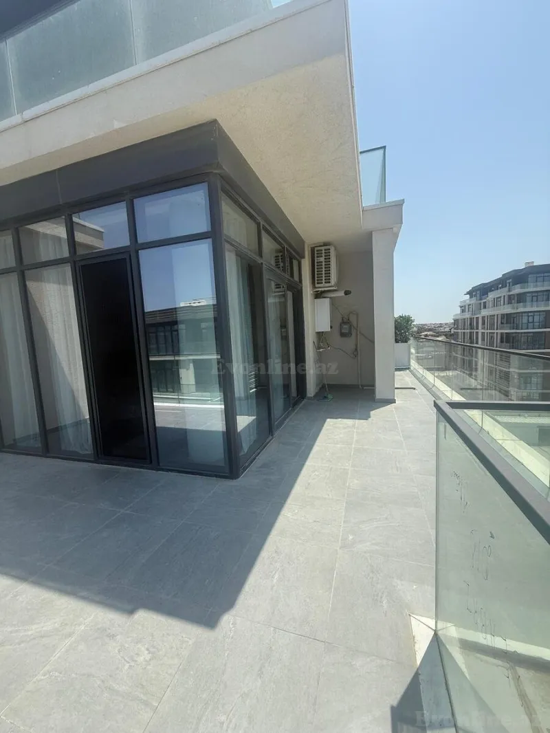 Kirayə verilir 3 otaqlı Mənzil Yeni tikili 140 m² Sabunçu r. - şəkil 9
