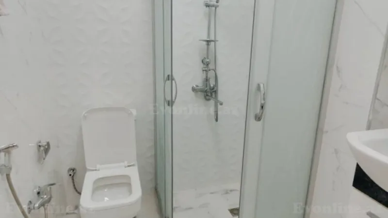 Kirayə verilir 2 otaqlı Mənzil Yeni tikili 60 m² Memar Əcəmi m. - şəkil 9