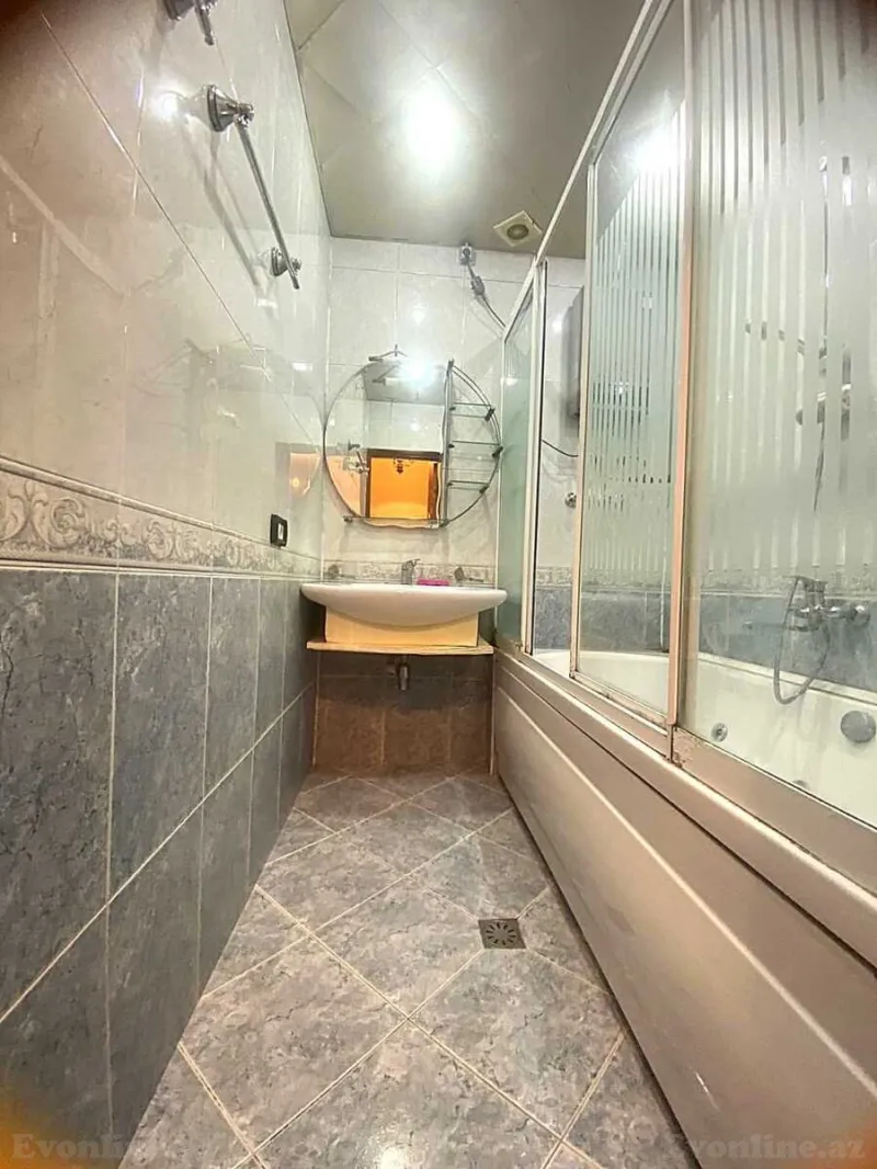 Satılır 4 otaqlı Mənzil Köhnə tikili 115 m² Elmlər Akademiyası m. - şəkil 10