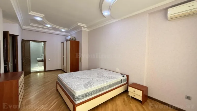 Satılır 5 otaqlı Mənzil Yeni tikili 220 m² Elmlər Akademiyası m. - şəkil 7