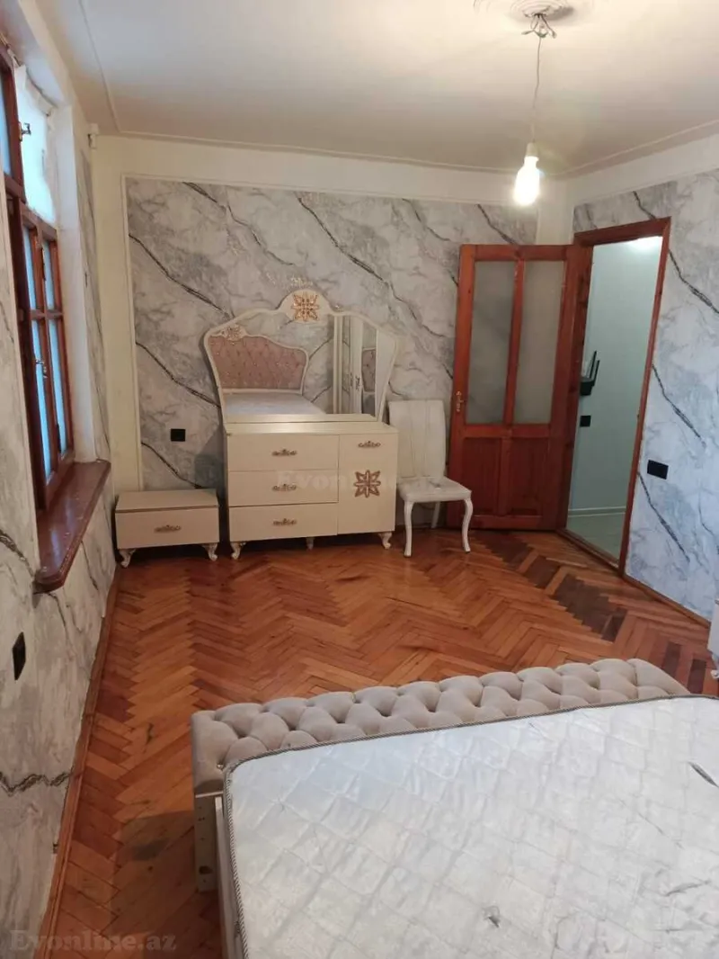 Satılır 1 otaqlı Mənzil Köhnə tikili 32 m² Yasamal - şəkil 4