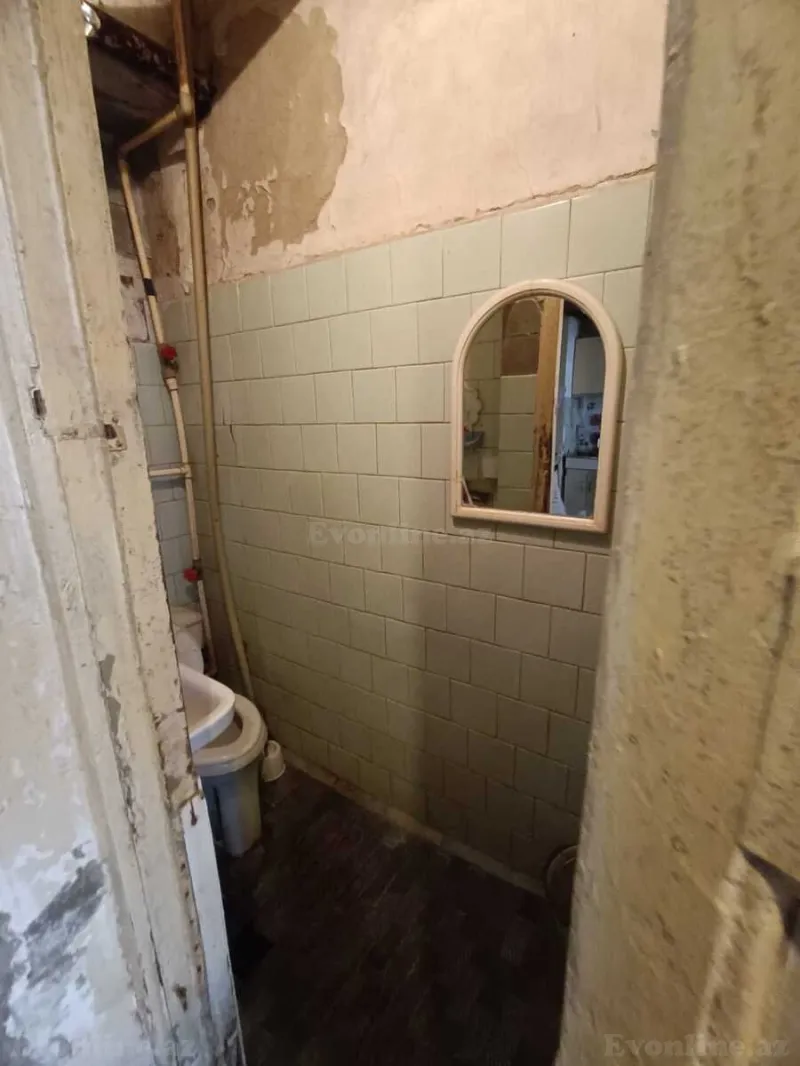 Satılır 3 otaqlı Mənzil Köhnə tikili 75 m² Nəsimi r. - şəkil 9