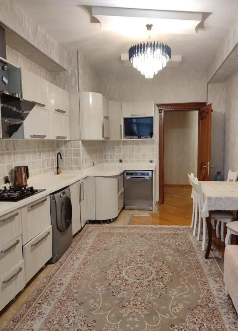 Satılır 3 otaqlı Mənzil Yeni tikili 125 m² 8 Noyabr m. - şəkil 8