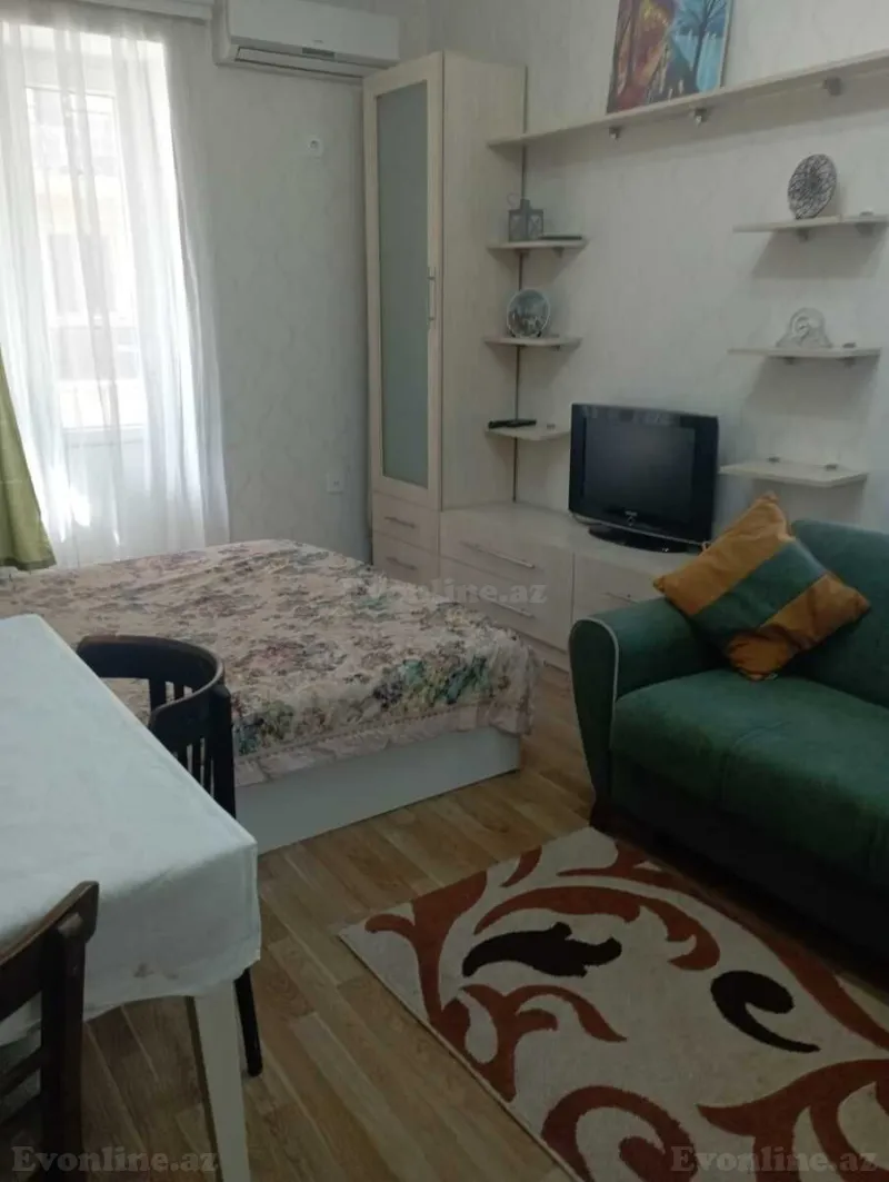 1 otaqlı Mənzil 37 m² İçərişəhər m. Kirayə verilir