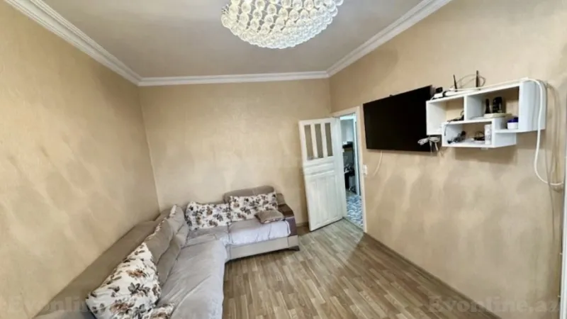 Kirayə verilir 3 otaqlı Mənzil Köhnə tikili 70 m² Memar Əcəmi m. - şəkil 3