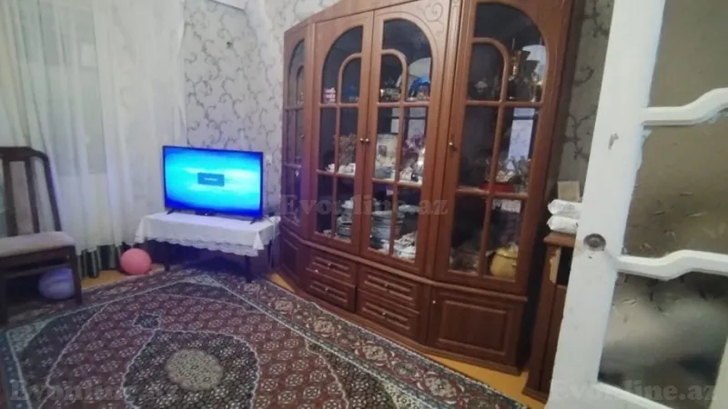 Satılır 3 otaqlı Mənzil Köhnə tikili 80 m² Hövsan