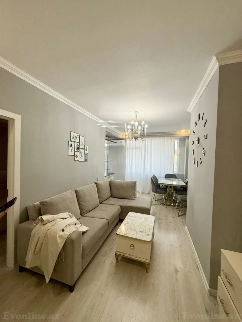 Kirayə verilir 2 otaqlı Mənzil Yeni tikili 45 m² 9-cu mikrorayon