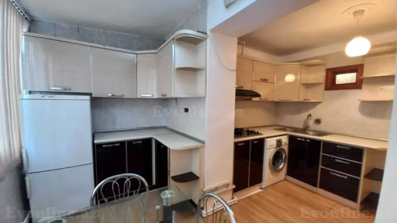 Kirayə verilir 2 otaqlı Mənzil Köhnə tikili 55 m² Yasamal - şəkil 8