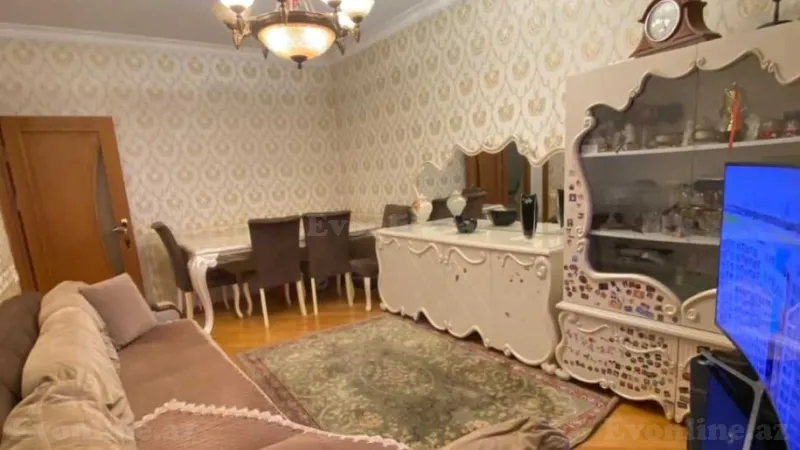 2 otaqlı Mənzil 70 m² 9-cu mikrorayon Kirayə verilir