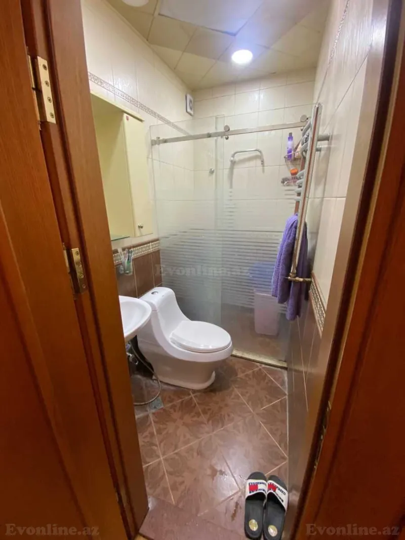 Kirayə verilir 2 otaqlı Mənzil Köhnə tikili 70 m² 9-cu mikrorayon - şəkil 18