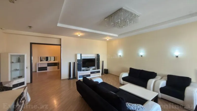 Satılır 4 otaqlı Mənzil Yeni tikili 212 m² Nizami m. - şəkil 3