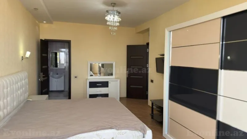 Satılır 4 otaqlı Mənzil Yeni tikili 212 m² Nizami m. - şəkil 6