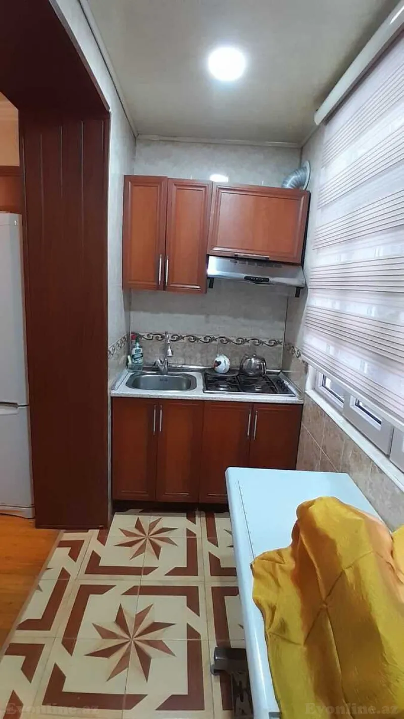 Kirayə verilir 2 otaqlı Mənzil Köhnə tikili 65 m² Həzi Aslanov m. - şəkil 7